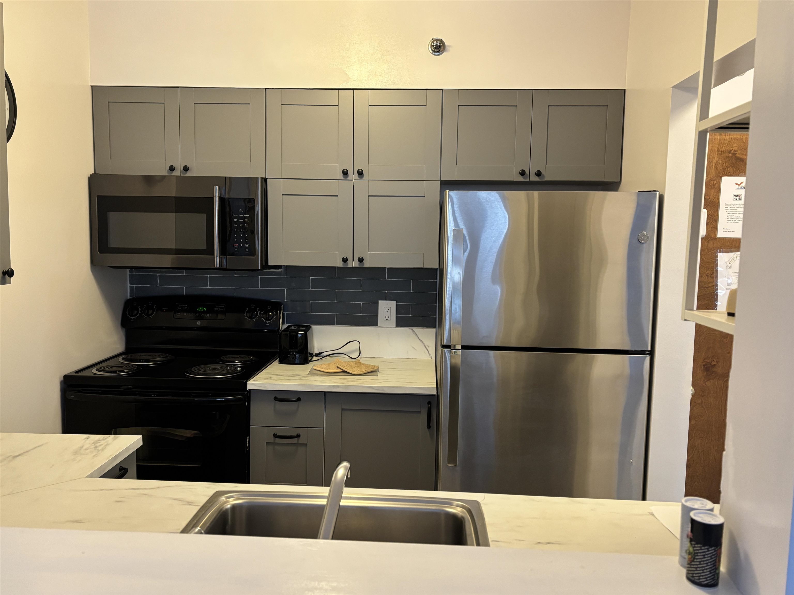 28 Packard's Road, Unit 406 Waterville Valley, NH 03215 - Photo 17 of 41