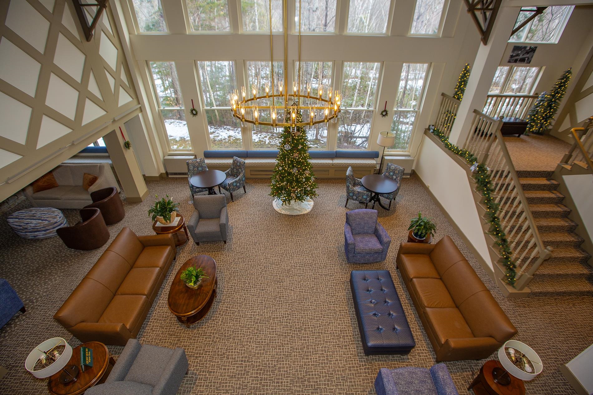 28 Packard's Road, Unit 406 Waterville Valley, NH 03215 - Photo 9 of 41