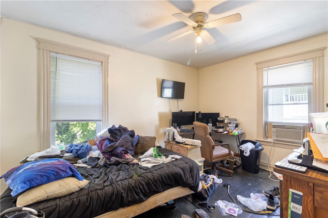 301 Ward Street Woonsocket, RI 02895 - Photo 13 of 34