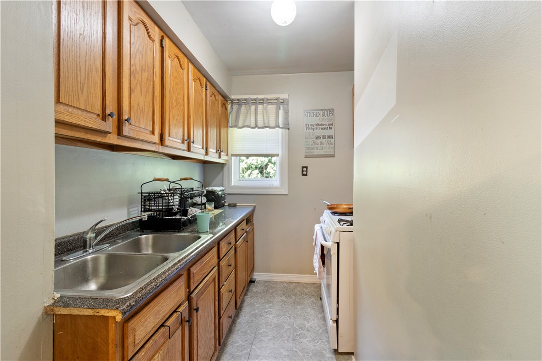 301 Ward Street Woonsocket, RI 02895 - Photo 26 of 34