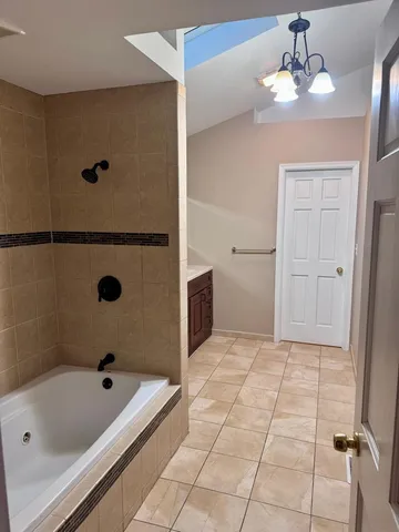 $319,999 | 310 Mills Road, Joliet, IL 60433