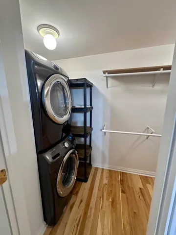 $319,999 | 310 Mills Road, Joliet, IL 60433