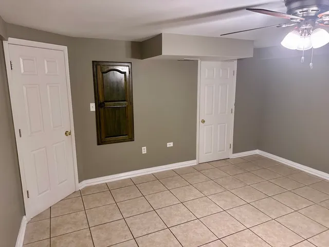 $319,999 | 310 Mills Road, Joliet, IL 60433