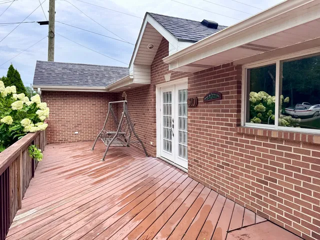 $319,999 | 310 Mills Road, Joliet, IL 60433