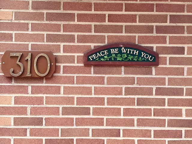 $319,999 | 310 Mills Road, Joliet, IL 60433