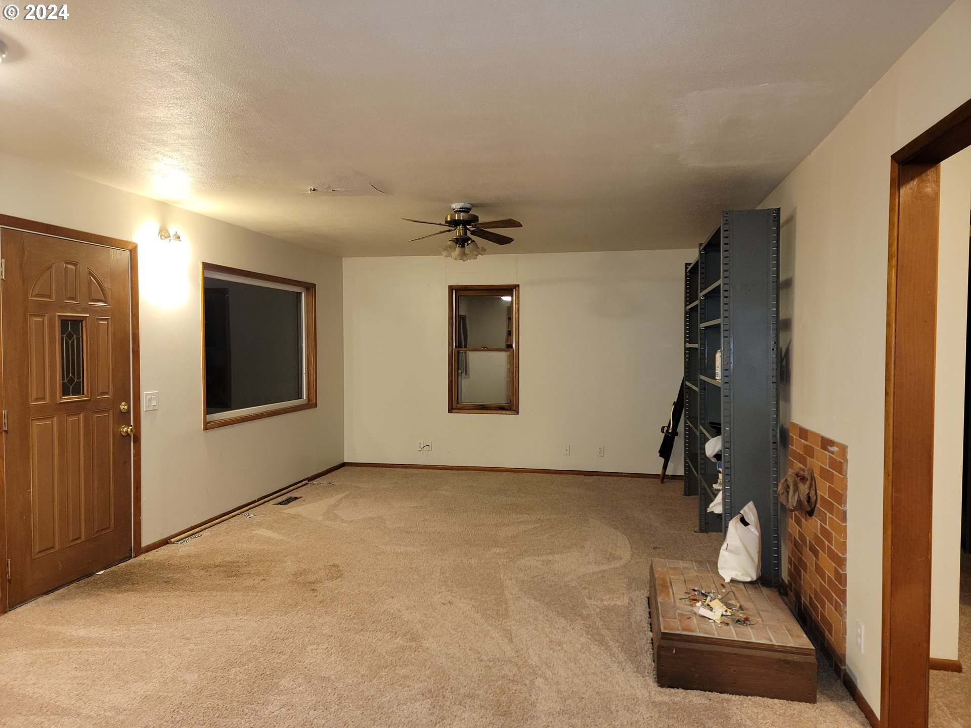56431 Turley Road Warren, OR 97053 - Photo 27 of 47 Family Room