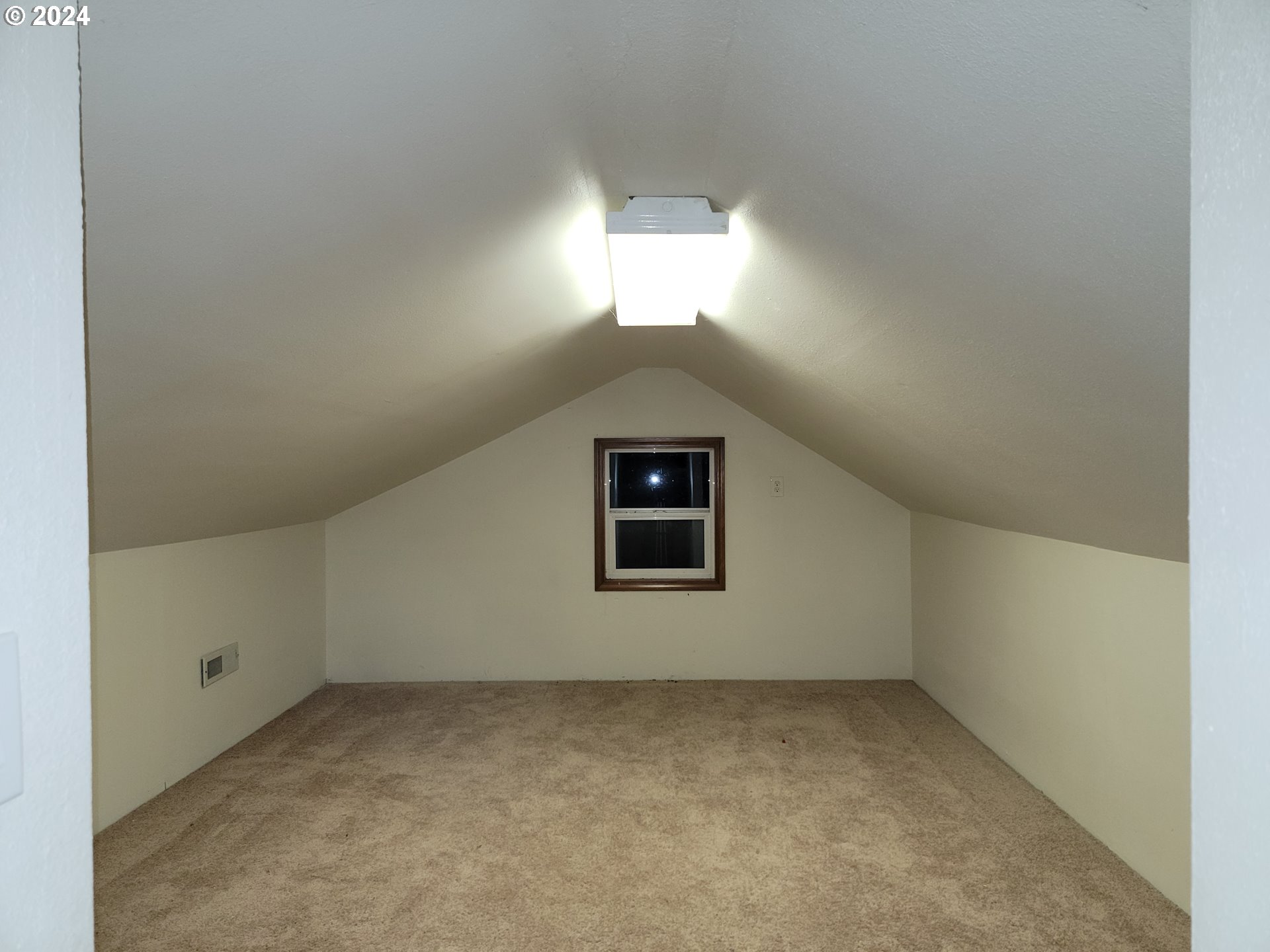 56431 Turley Road Warren, OR 97053 - Photo 28 of 47 Loft