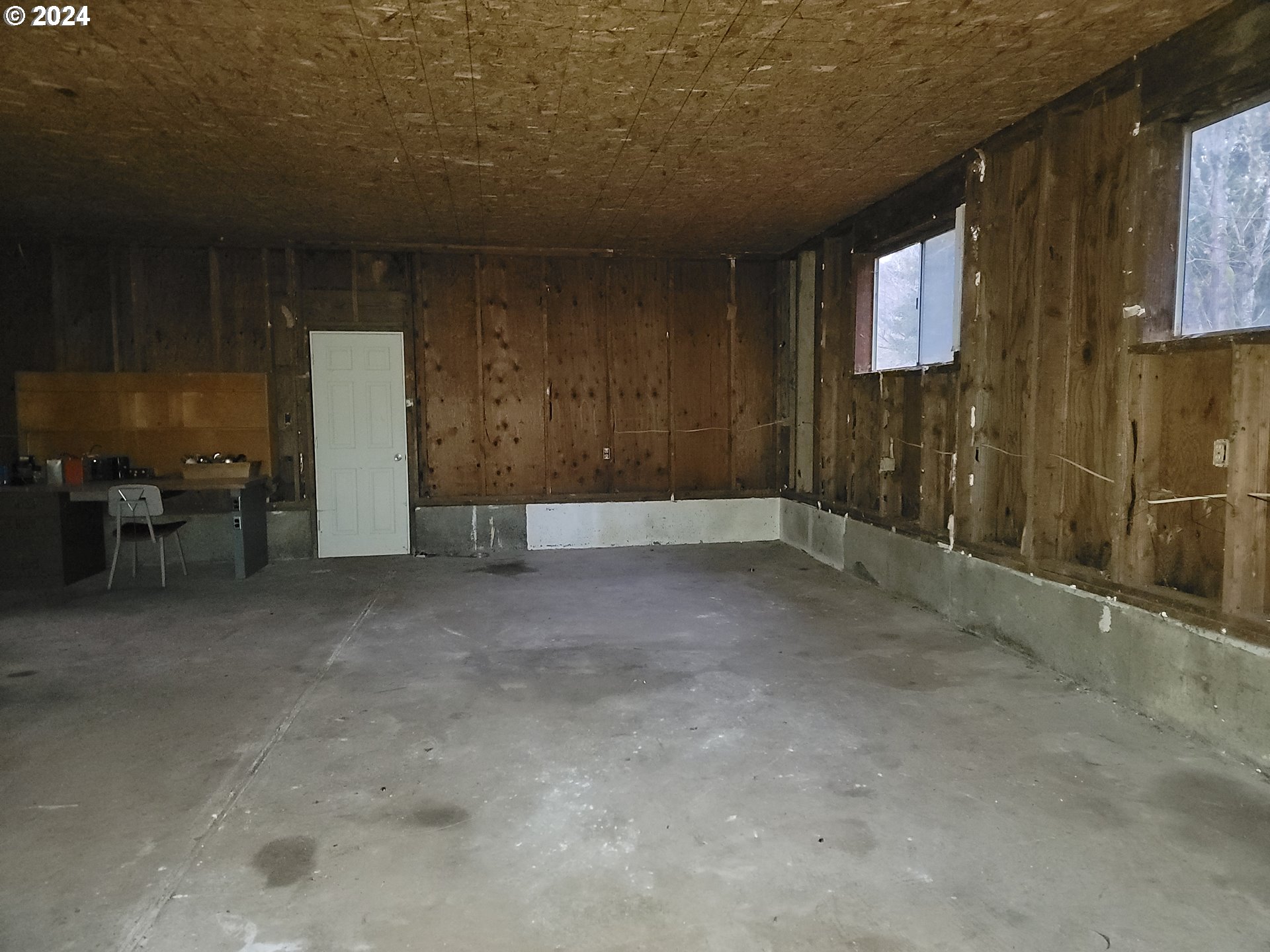 56431 Turley Road Warren, OR 97053 - Photo 32 of 47 Garage