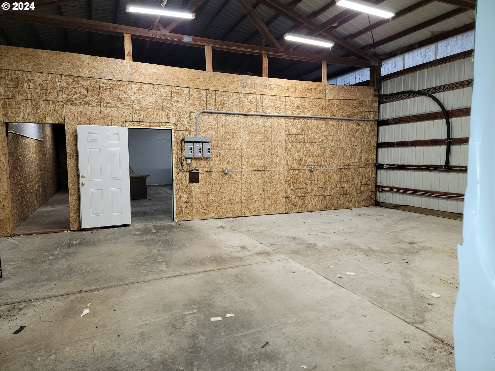 56431 Turley Road Warren, OR 97053 - Photo 36 of 47 Shop