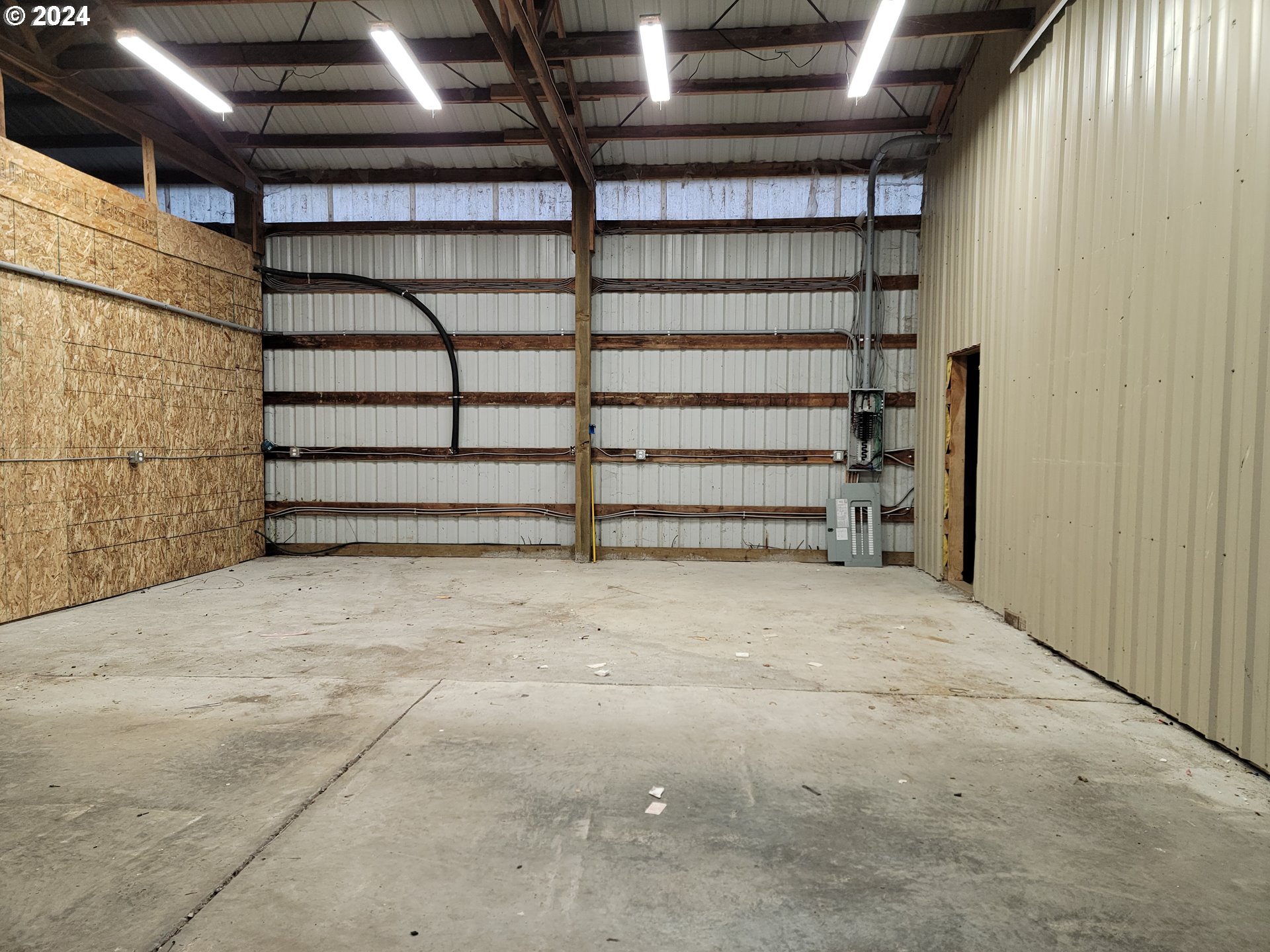 56431 Turley Road Warren, OR 97053 - Photo 37 of 47 Shop