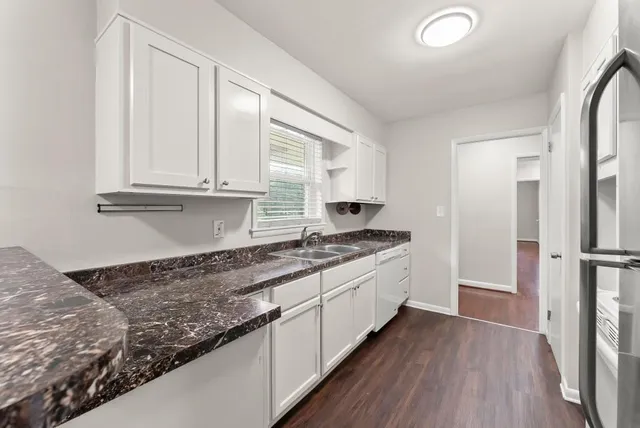 $2,495 | 2352 Elmwood Circle Southeast, Atlanta, GA 30339