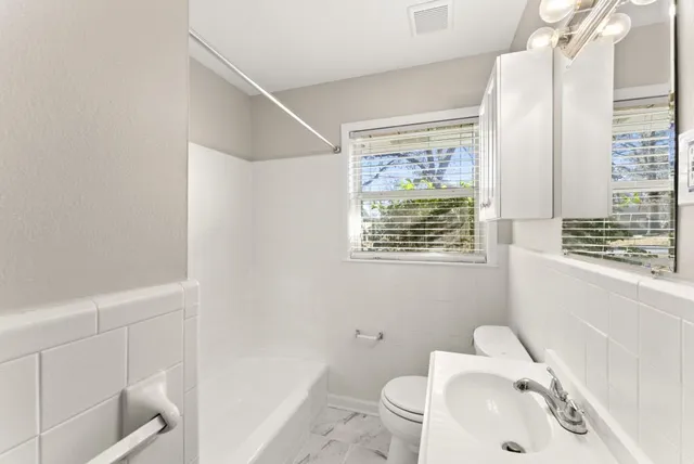 $2,495 | 2352 Elmwood Circle Southeast, Atlanta, GA 30339