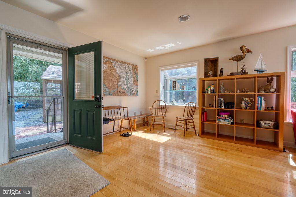 29 Center Road Earleville, MD 21919 - Photo 10 of 41 Spacious entrance