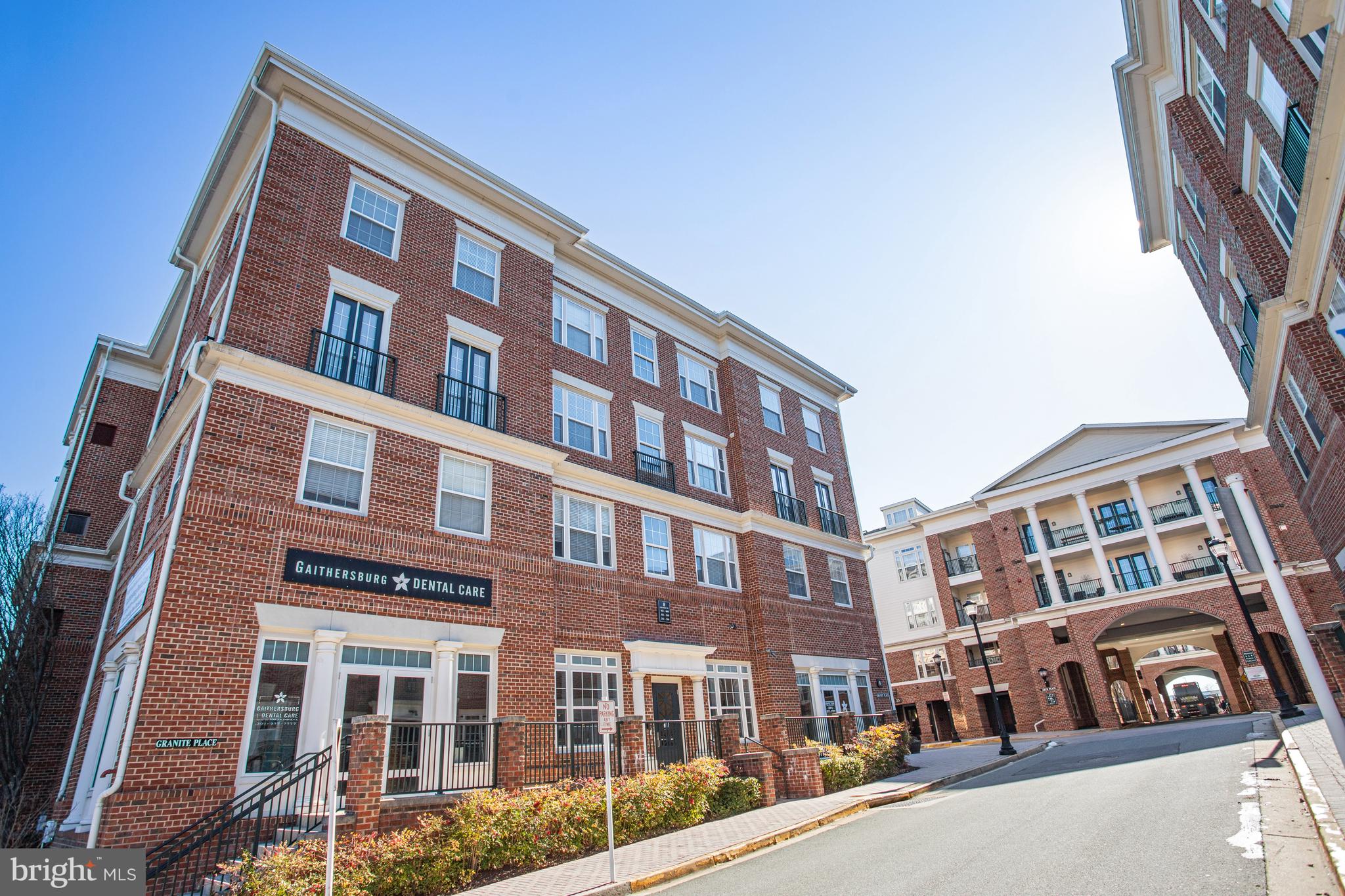 8 Granite Place, Unit 362 Gaithersburg, MD 20878 - Photo 1 of 42