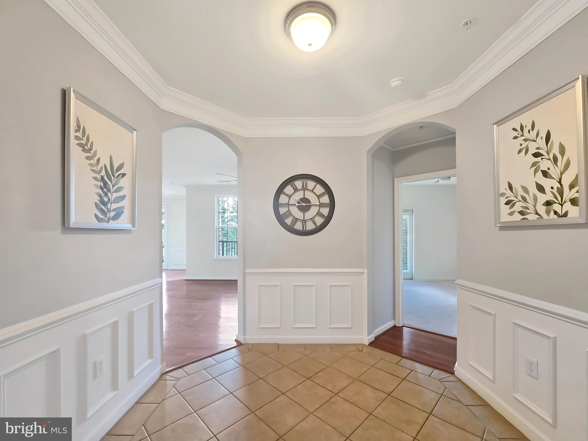 8 Granite Place, Unit 362 Gaithersburg, MD 20878 - Photo 2 of 42 Entryway/Foyer