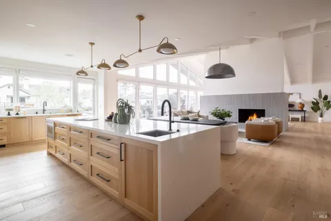 $7,500,000 | 114 Jamaica Street, Tiburon, CA 94920