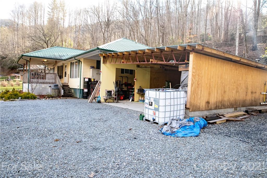 7936 Alarka Road Bryson City, NC 28713 - Photo 21 of 30