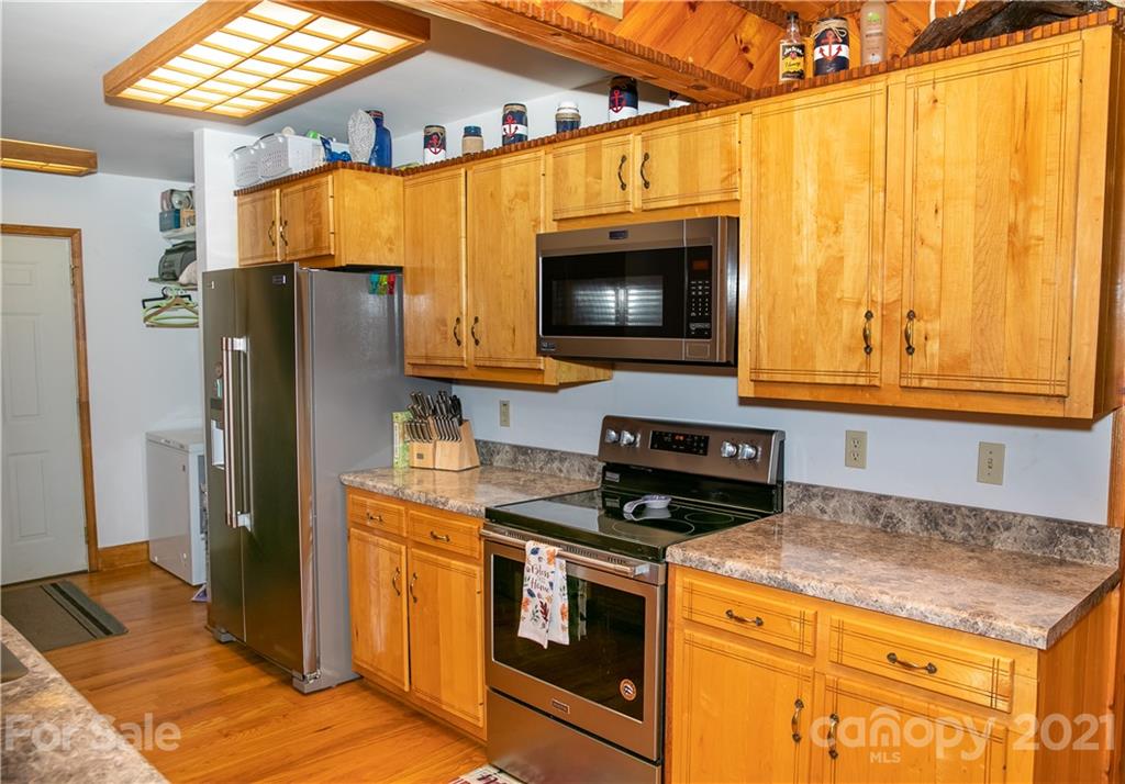 7936 Alarka Road Bryson City, NC 28713 - Photo 6 of 30