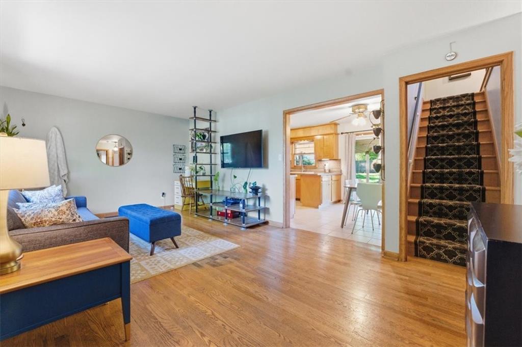 900 Southwest 6th Street Lee's Summit, MO 64081 - Photo 2 of 28