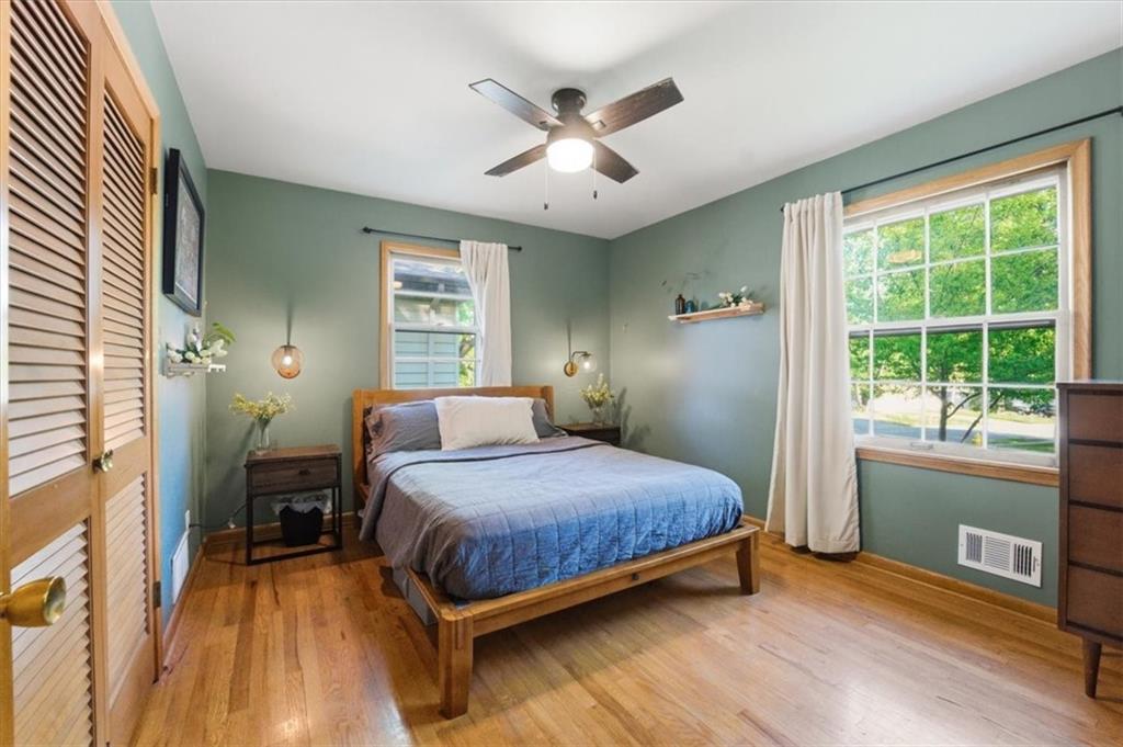 900 Southwest 6th Street Lee's Summit, MO 64081 - Photo 10 of 28