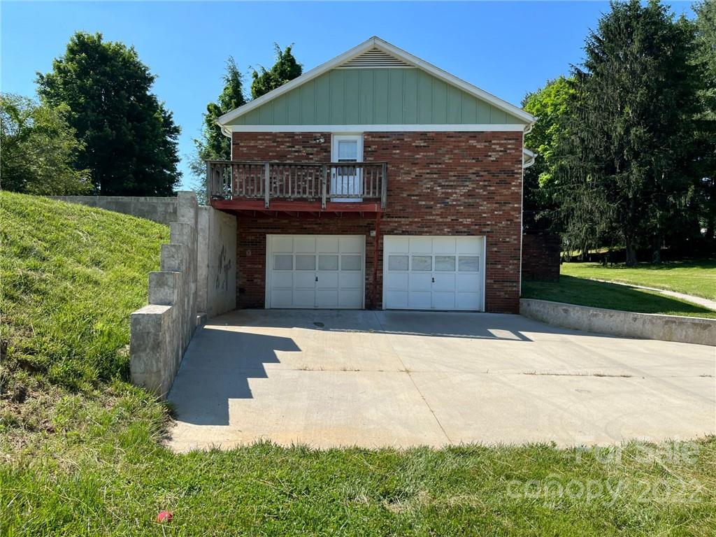 1830 Brevard Road Arden, NC 28704 - Photo 7 of 48 Gallery Image 7