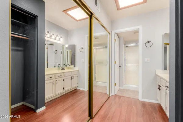 $322,900 | 7300 North Dreamy Draw Drive, Unit 211, Phoenix, AZ 85020