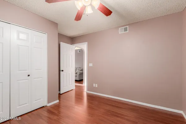 $322,900 | 7300 North Dreamy Draw Drive, Unit 211, Phoenix, AZ 85020