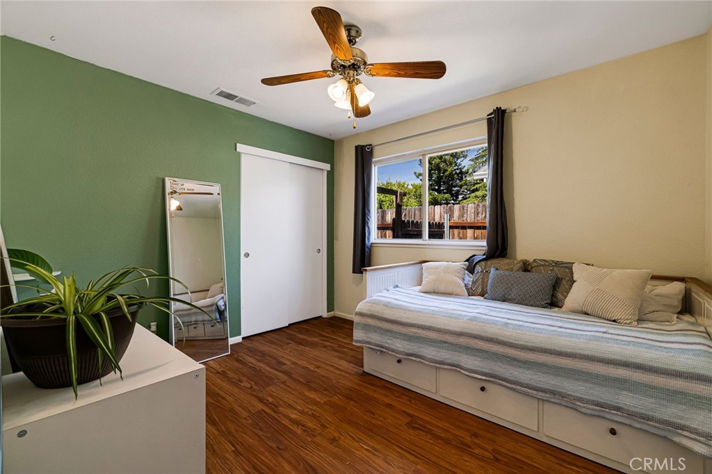 13 Avante Way Chico, CA 95973 - Photo 30 of 58 a bedroom with a bed and a large window