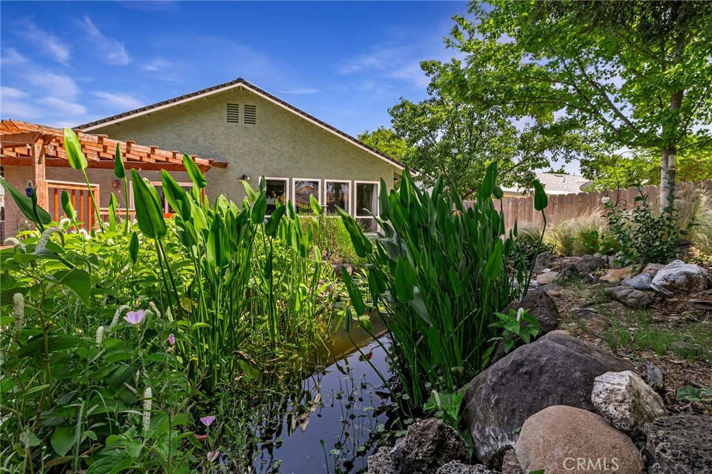 13 Avante Way Chico, CA 95973 - Photo 37 of 58 a front view of a house with a yard