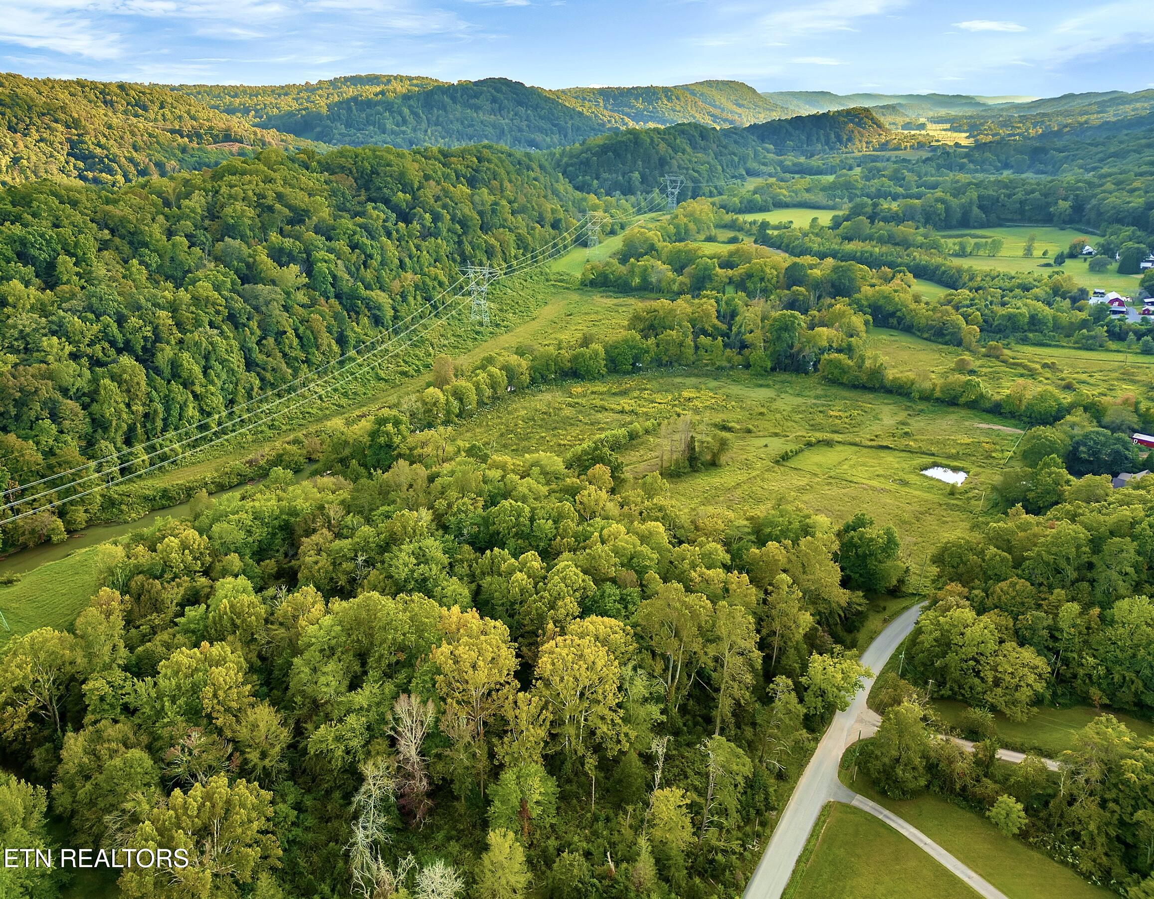 East Bullrun Valley Drive Heiskell, TN 37754 - Photo 19 of 24 IMG_5725