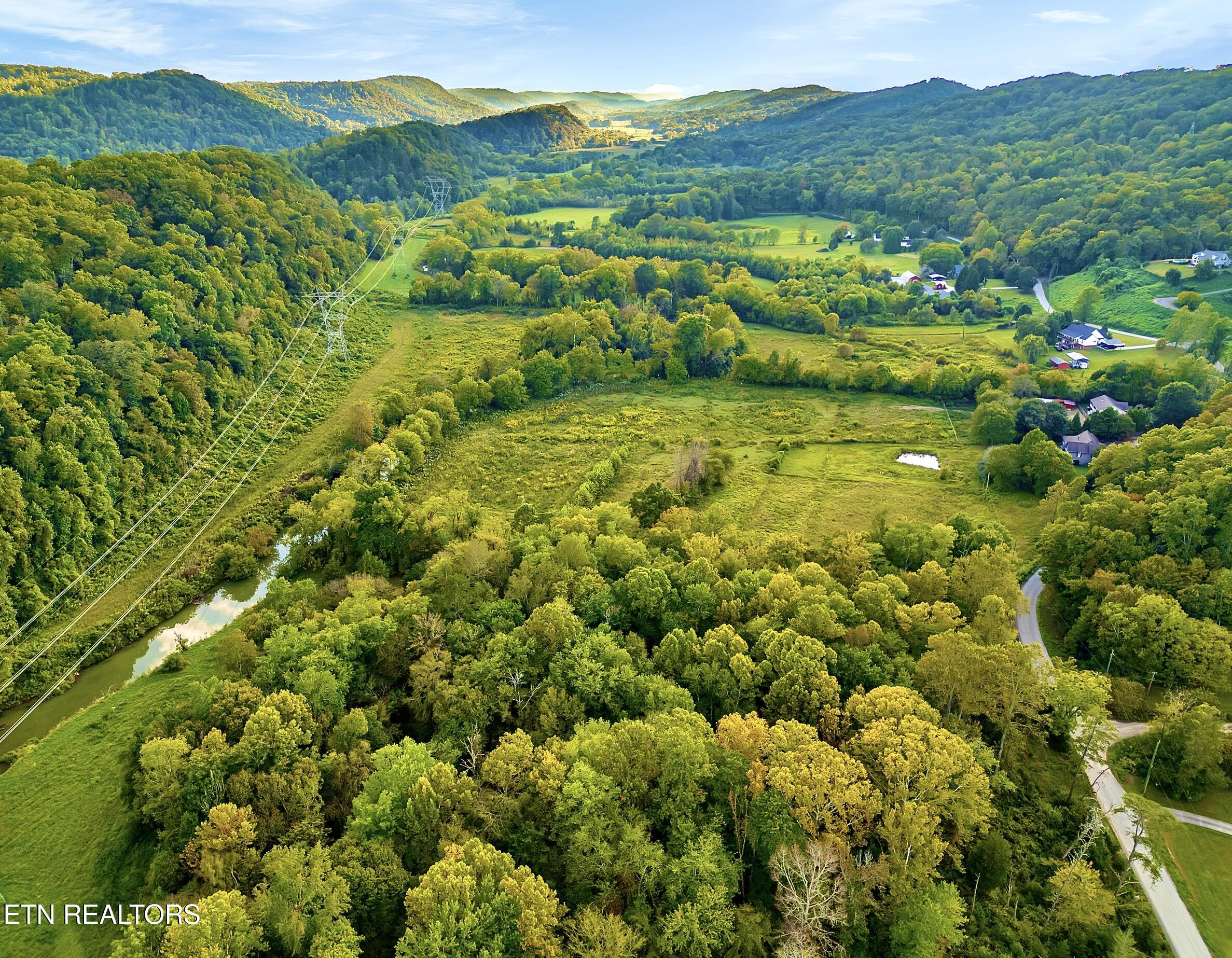 East Bullrun Valley Drive Heiskell, TN 37754 - Photo 20 of 24 IMG_5724