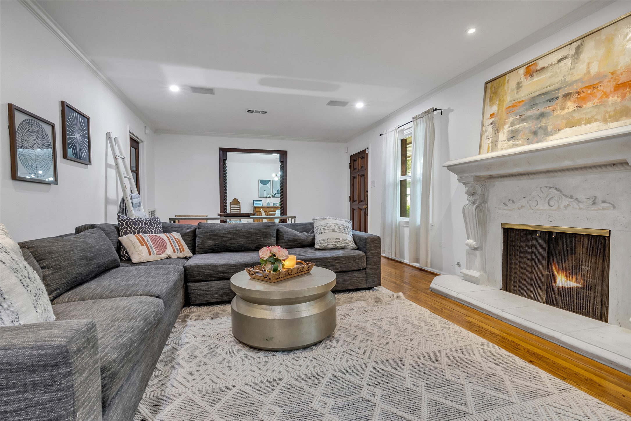 1503 Banks Street Houston, TX 77006 - Photo 13 of 39