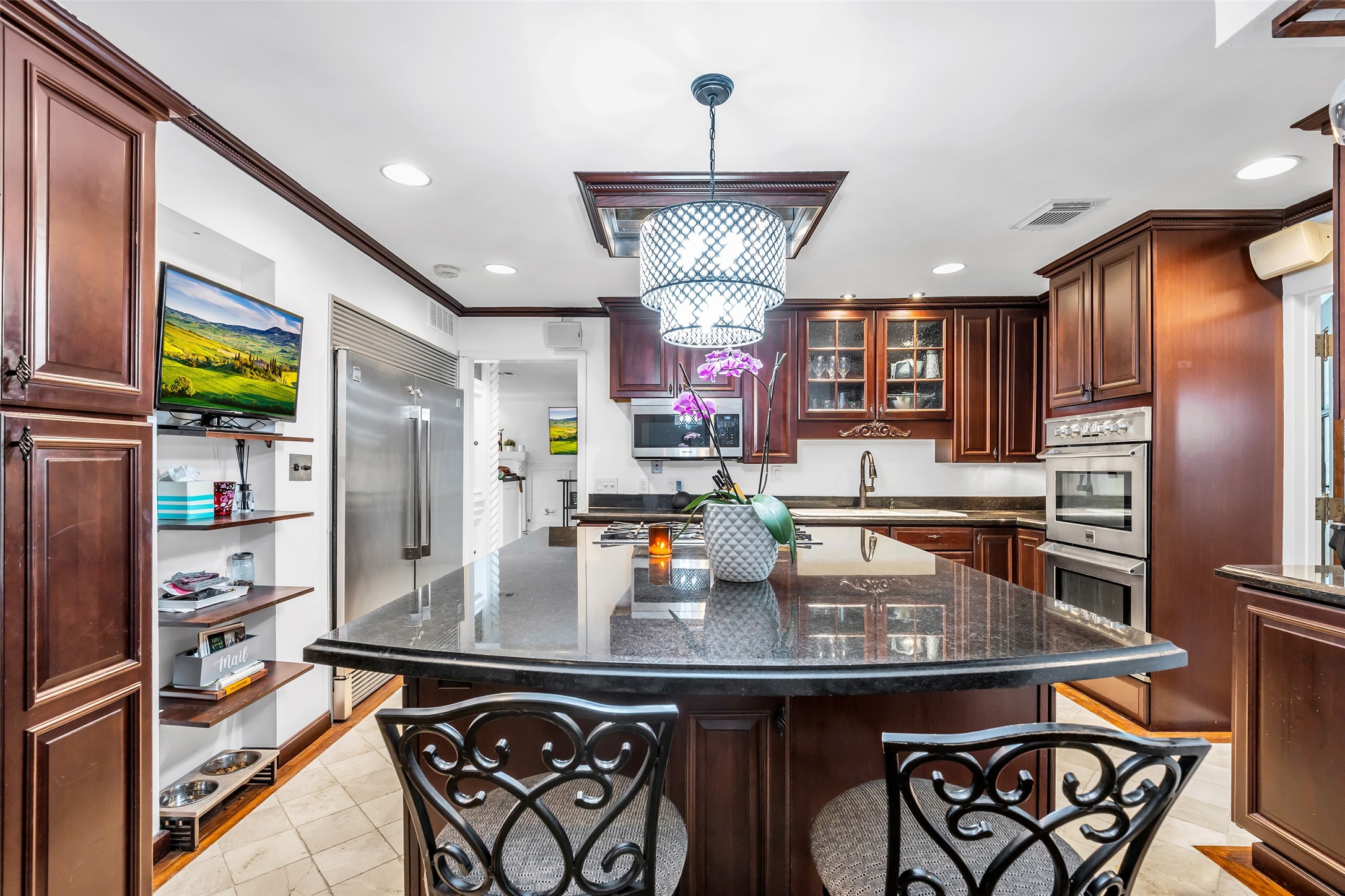 1503 Banks Street Houston, TX 77006 - Photo 21 of 39