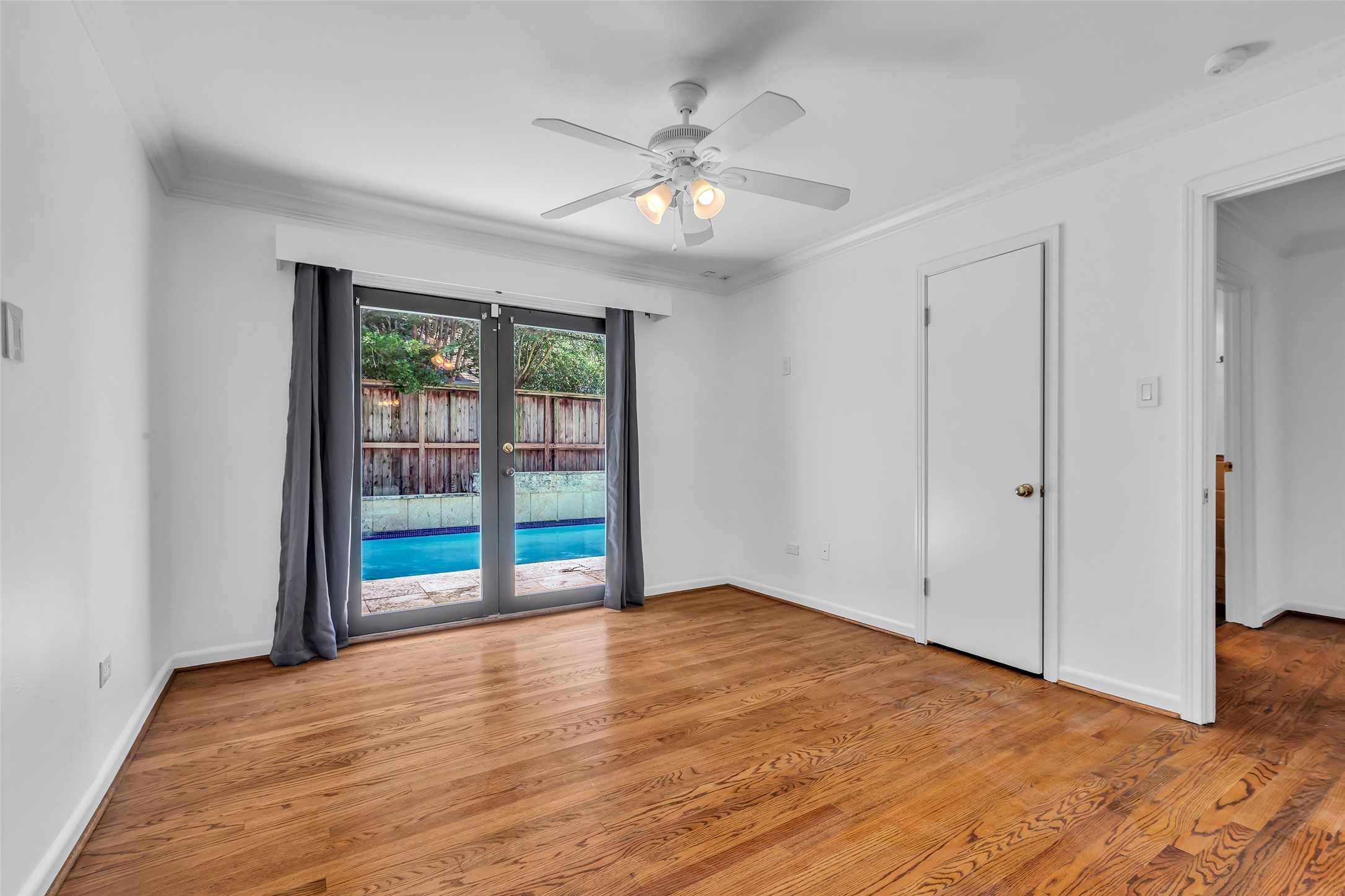 1503 Banks Street Houston, TX 77006 - Photo 27 of 39