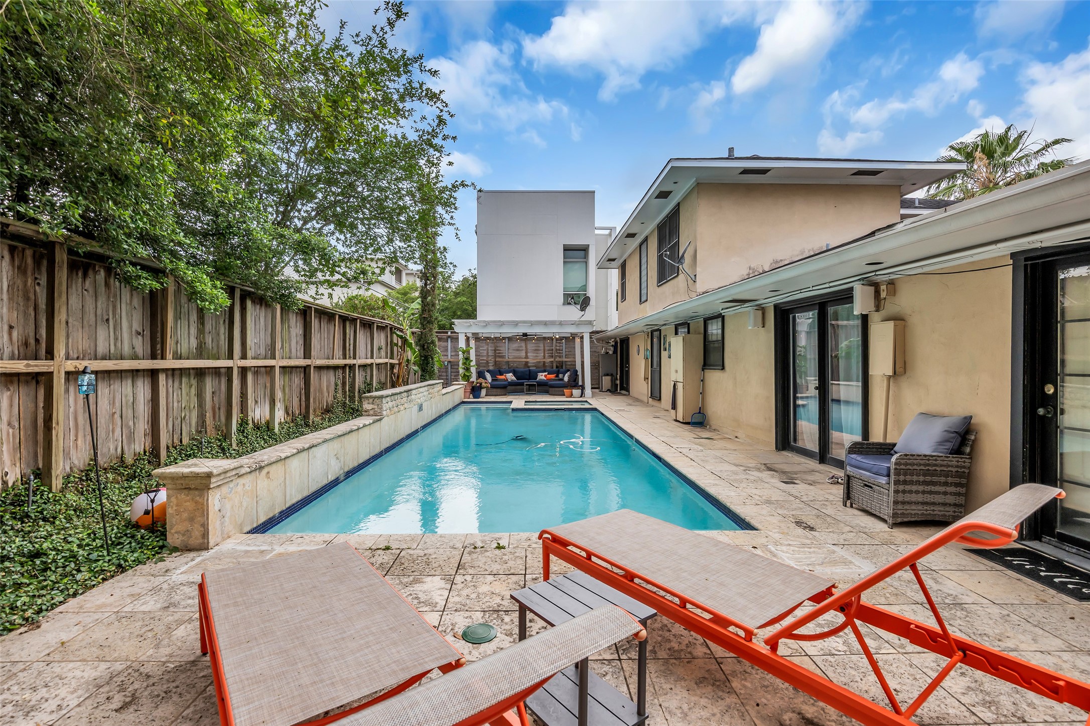 1503 Banks Street Houston, TX 77006 - Photo 5 of 39