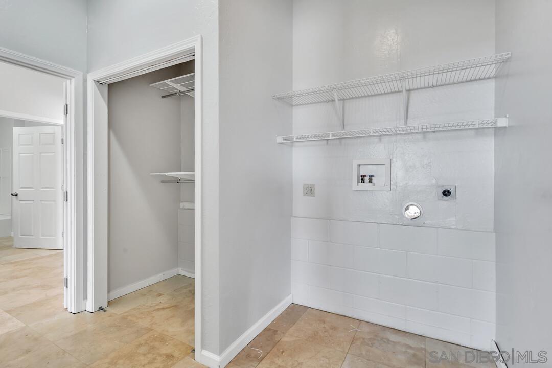 23611 Old Ranch Road Alpine, CA 91901 - Photo 16 of 25 a view of bathroom