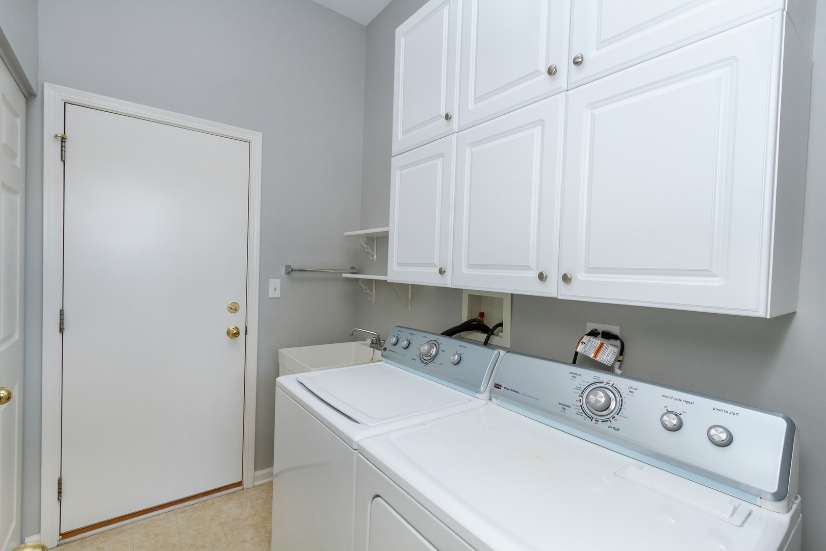 2317 Barrett Drive Algonquin, IL 60102 - Photo 22 of 48