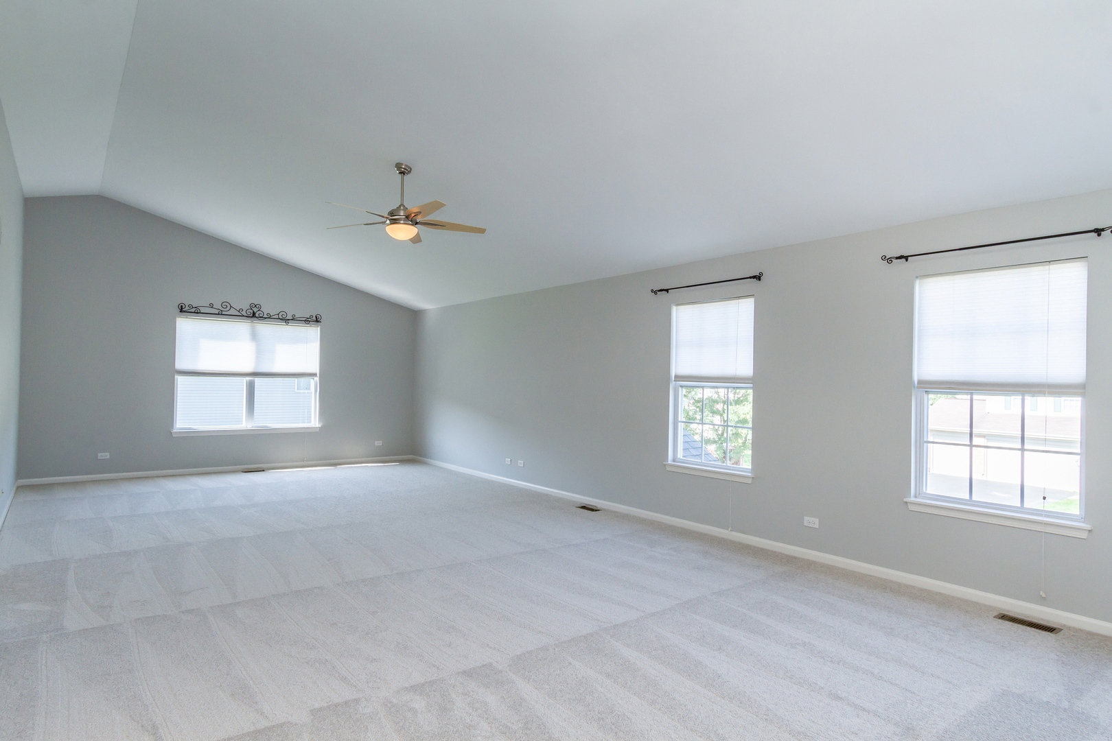 2317 Barrett Drive Algonquin, IL 60102 - Photo 31 of 48