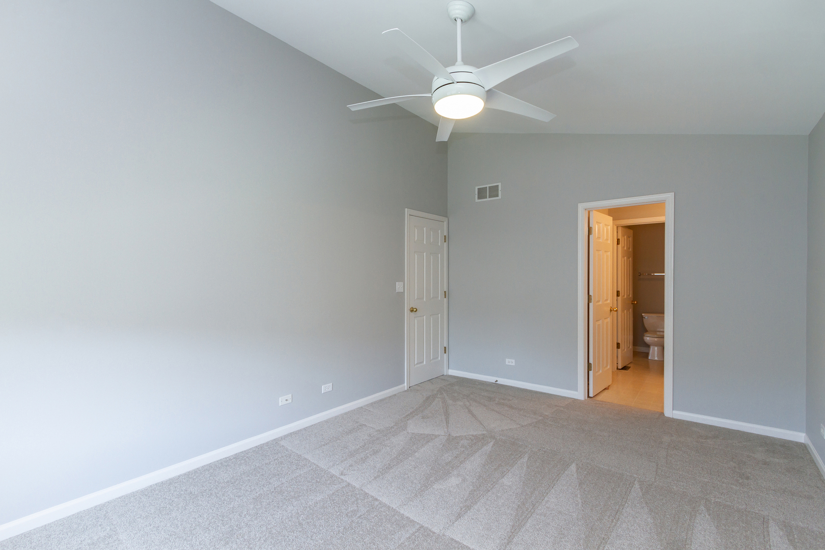 2317 Barrett Drive Algonquin, IL 60102 - Photo 36 of 48