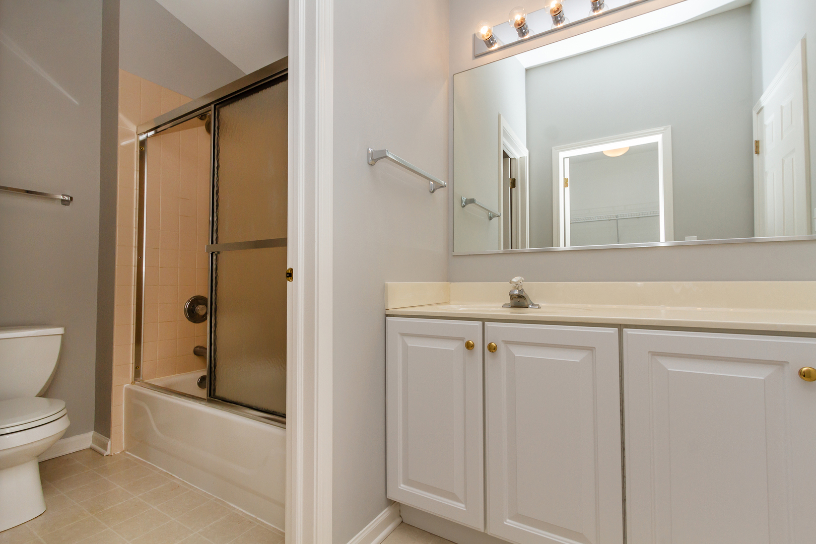 2317 Barrett Drive Algonquin, IL 60102 - Photo 38 of 48