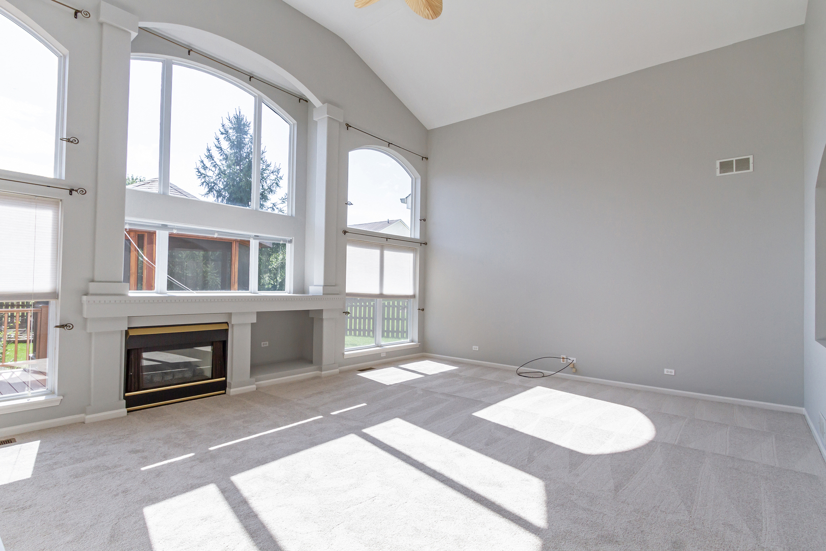 2317 Barrett Drive Algonquin, IL 60102 - Photo 8 of 48