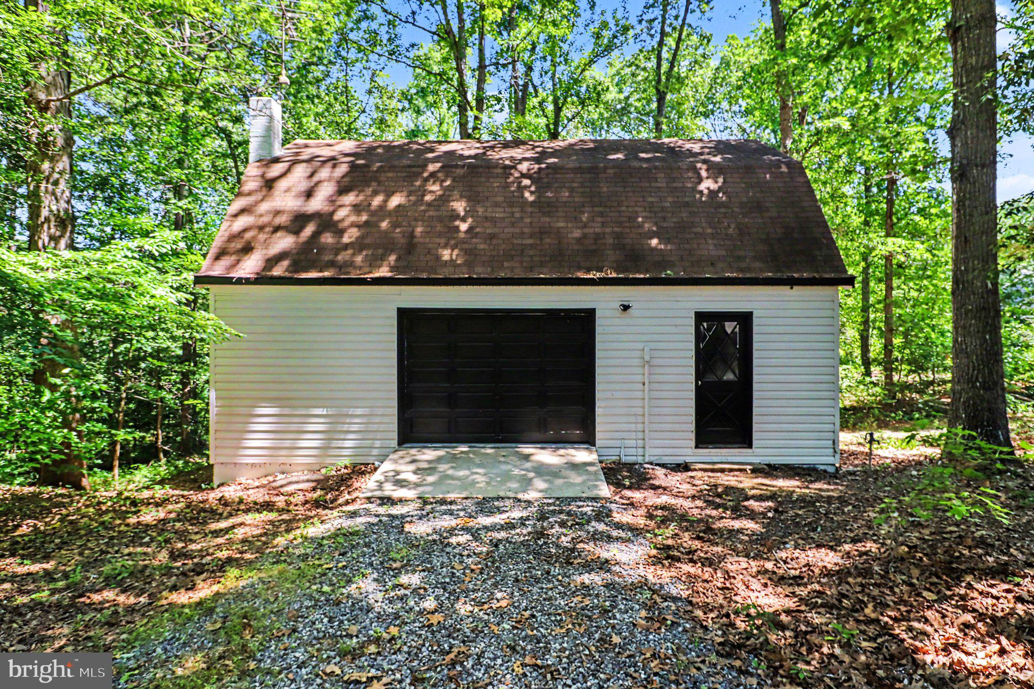 9825 Valley Po Road Spotsylvania, VA 22551 - Photo 43 of 46 3 level detached garage