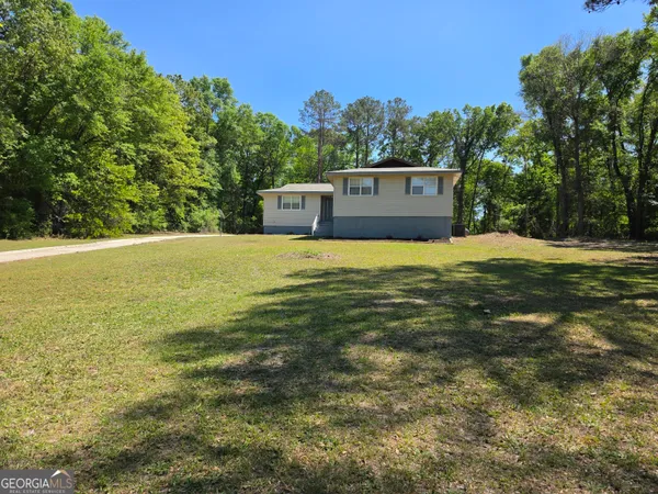 $169,900 | 565 Dennard Road, Dry Branch, GA 31020