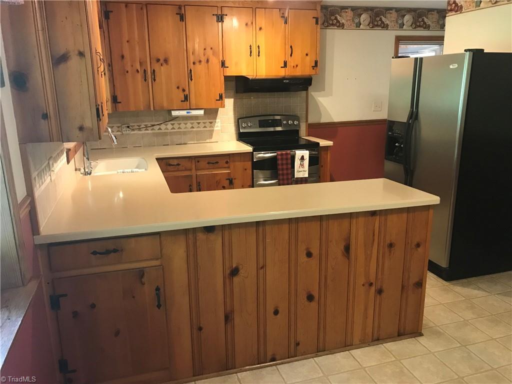 2080 Tobaccoville Road Rural Hall, NC 27045 - Photo 15 of 28
