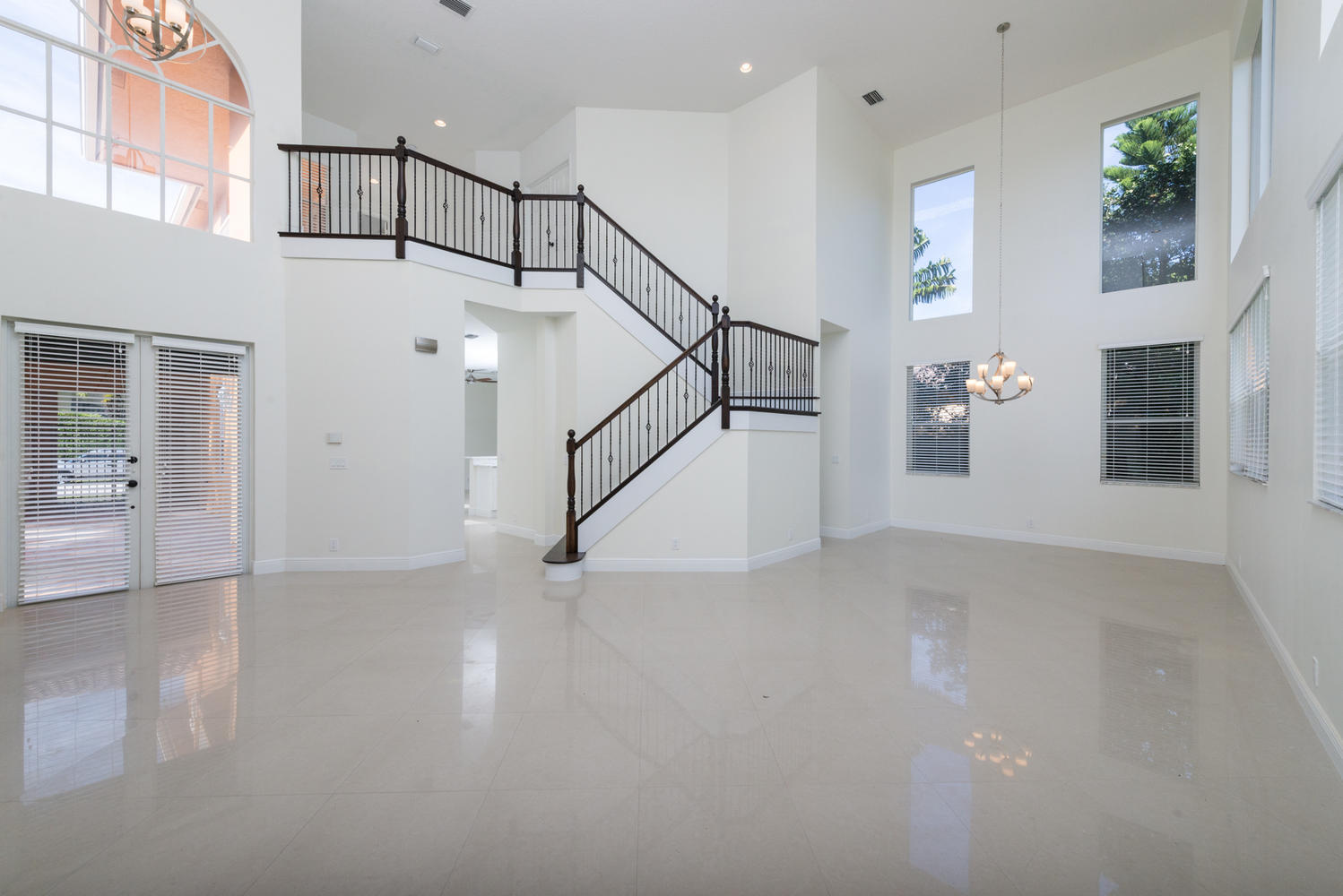 1680 Southwest 2nd Avenue Boca Raton, FL 33432 - Photo 15 of 48 Living -Dining room