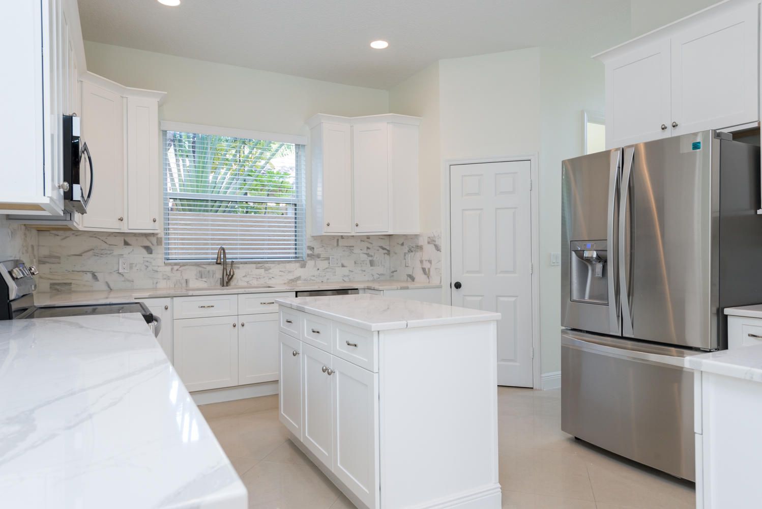 1680 Southwest 2nd Avenue Boca Raton, FL 33432 - Photo 9 of 48 Kitchen