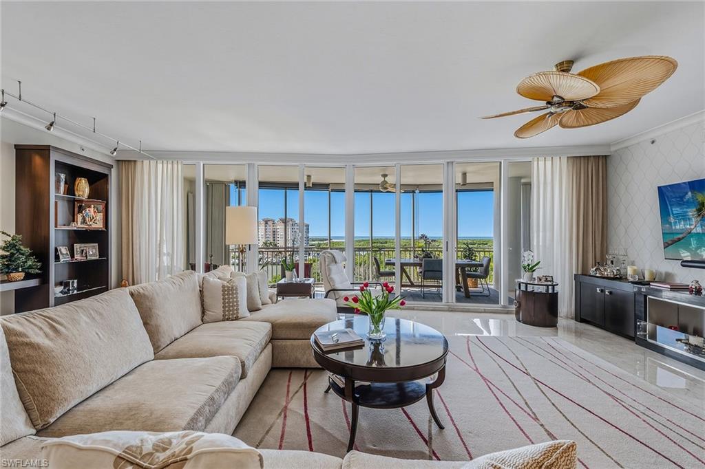 13675 Vanderbilt Drive, Unit 707 Naples, FL 34110 - Photo 3 of 31