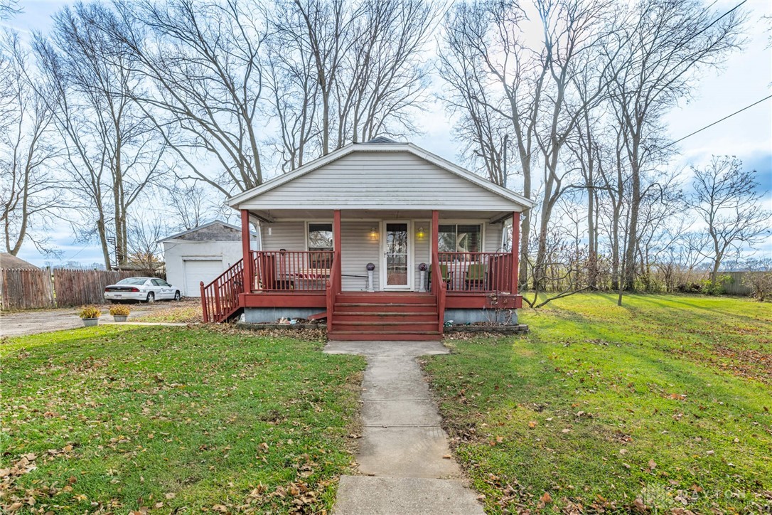3716 Clearview Road Moraine, OH 45439 - Photo 1 of 22