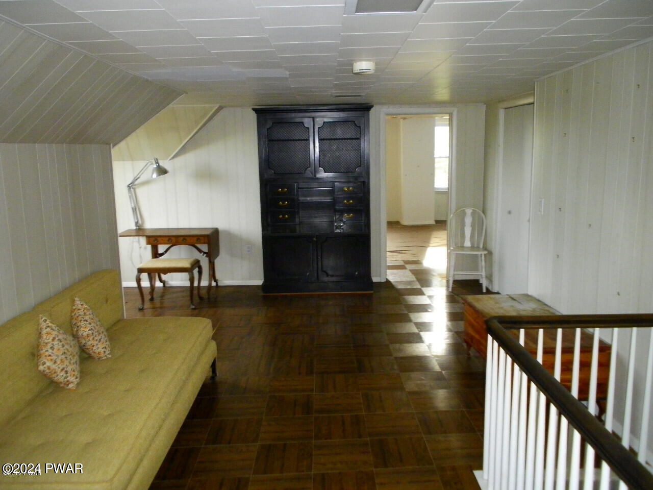 840 Raymondskill Road Milford, PA 18337 - Photo 39 of 46 33.3rdFloor.Attic