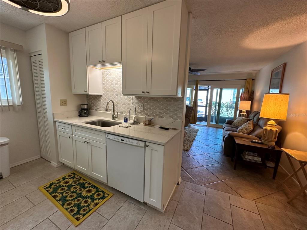 2950 Clark Road, Unit 112 Sarasota, FL 34231 - Photo 15 of 24